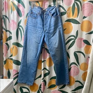 Levi’s high rise straight cut ankle length jeans